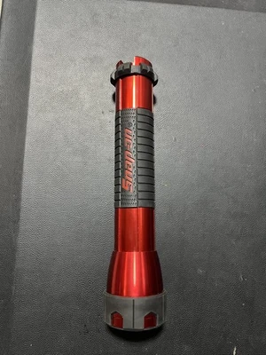 Herramientas SNAP-ON 2 Linterna D-Cell Modelo: 92150 con Bombilla de Xenón Foto 1 de 3