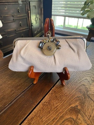 Bolso de mano Marni adornado en cuero Foto 1 de 4