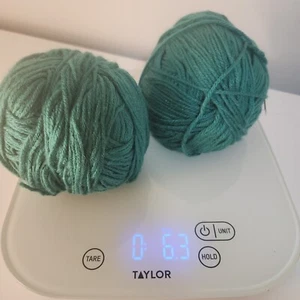 Green Ball(s) of Yarn ~3oz each ~ 2 Available [Unbranded] - Picture 1 of 7