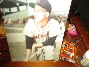 Vintage  8 x 10 Glossy Picture  Al Kaline Detroit Tigers - Picture 1 of 1