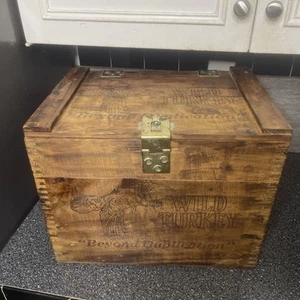 Austin Nichols & Co Wild Turkey Bourbon Whiskey Holzkiste Kiste Truhe Display - Bild 1 von 8