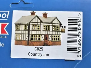 DAPOL C025. Country Inn. 1/76 scale – OO Gauge Kit 1/76 scale - OO Gauge Kit - Foto 1 di 4