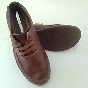 CLARKS Men's Brown Soft Leather Lace Up Comfort Shoes Size UK 7.5G - Picture 1 of 8