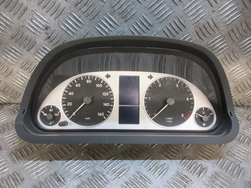 2008 MERCEDES A CLASS A180 CDI SE 5DR CVT AUTO SPEEDOMETER A1695401248 - Image 1 of 3