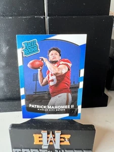 Panini Donruss 2017 - Clasificado novato Patrick Mahomes II #327 RC novato - Imagen 1 de 2