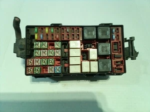2004 Lincoln Fuse Box Under Hood Fuse Box Relay Module Fits 2004-2011 - Picture 1 of 6