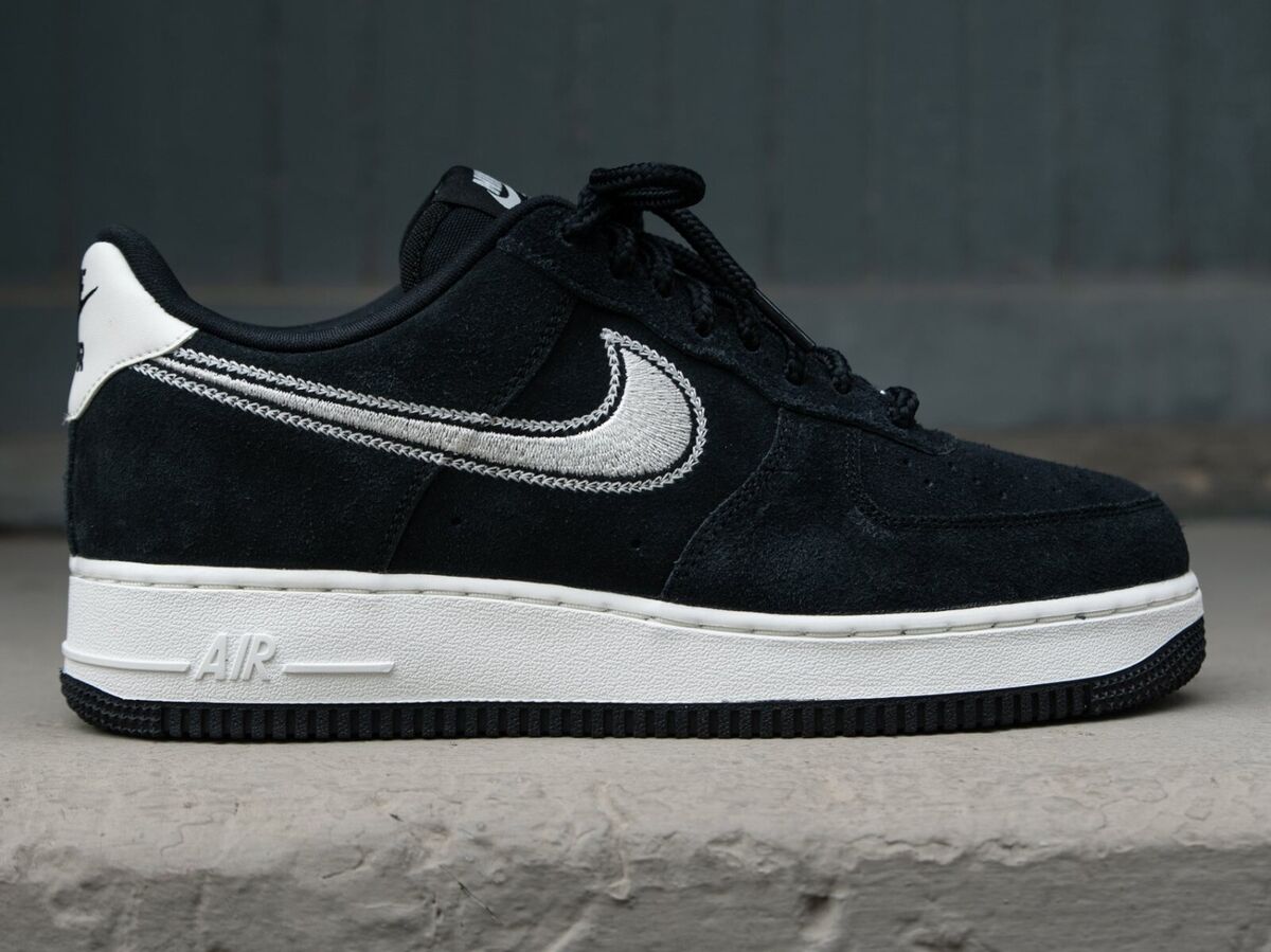 Nike Air Force 1 Low '07 Black for Sale | Authenticity Nike Air Force 1 Low '07 Black for Sale | Authenticity
