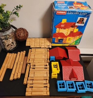 Vintage 1992/93 Playskool Lincoln Logs House Set 985 In Box 67 Out Of 69 Pieces  - Image 1 of 4
