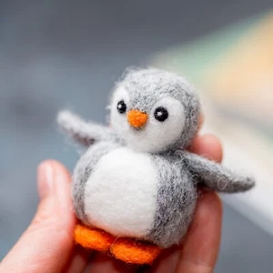 Handmade Wool Penguin Miniature – Christmas Winter Gift – Felt Bird Ornament - Picture 1 of 4