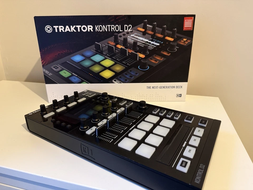 Native Instruments Traktor Kontrol D2 DJ Controller 2-Channel open to offers - Image 1 of 4