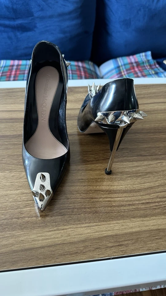 ̼ Alexander Mcqueen Don't Let Me Kick Your Ass Kind Of Shoe. - Изображение 1 из 4