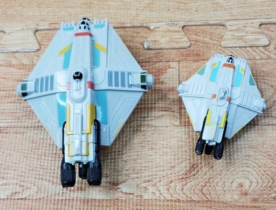 Star Wars Rebels Ghost Die Cast y nave de plástico lote de 2 Foto 1 de 4