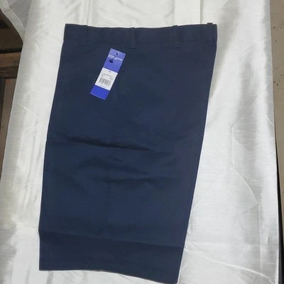 Pantalones cortos de uniforme escolar azul marino delantero plano 10 Foto 1 de 4