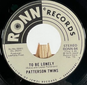 THE PATTERSON TWINS 45 TO BE LONELY 2-SIDED STEREO PROMO—NM - Foto 1 di 6
