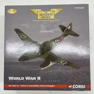 Corgi AA35702 World War 2 Me 262A-1a - Yellow 5, Unteroffizier Anton Schoppler - Image 1 of 4