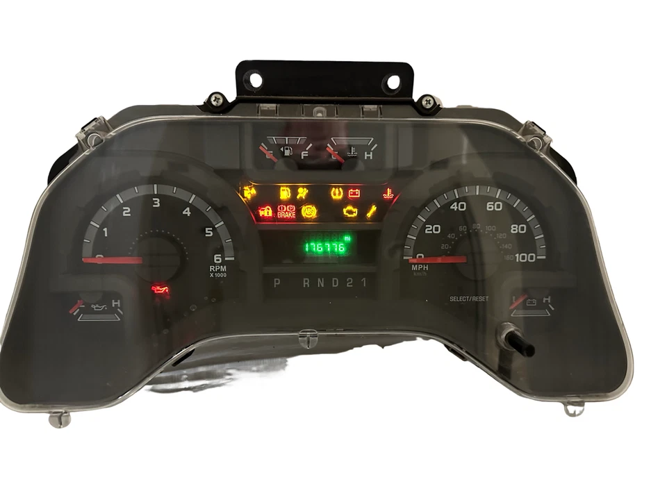 Painel de instrumentos velocímetro 09 Ford E150/E250/E350 medidores de van 176.776 milhas - Imagem 1 de 3