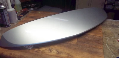 Conjunto de alerón trasero Chevy Traverse 2009-2013 plateado con tercera luz de freno Foto 1 de 4