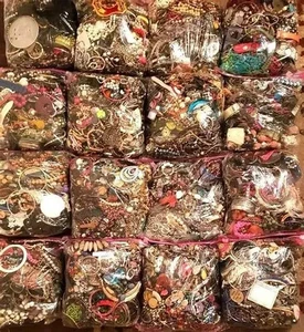 Over 1 Pound Vintage to Modern Jewelry Lot Craft Junk & Wearable Resell Mixed In - Picture 1 of 9