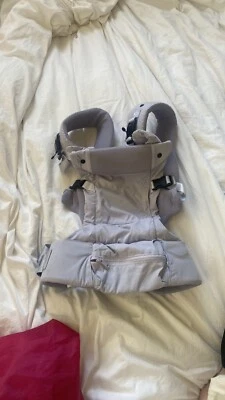 Portabebés Colugo lavanda Foto 1 de 4