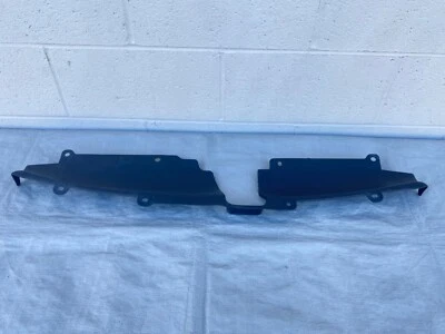 2009 - 2014 Nissan Maxima Radiator Support upper Cover 620789N00A Foto 1 de 4