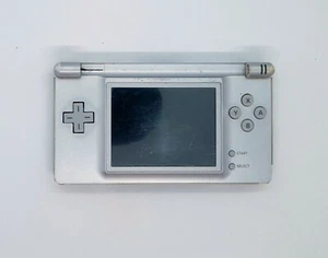 Nintendo DS Lite, for parts. USG-001 - Picture 1 of 4