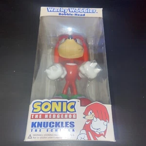 Knuckles The Echidna Funko Wacky Wobbler Bobblehead Sega Sonic The Hedgehog - Picture 1 of 4