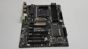 Lot of 2 Gigabyte GA-990FXA-UD3 Socket AM3+ DDR3 Desktop Motherboard - Picture 1 of 4
