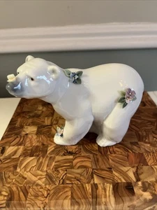 Statuina Lladro 6354 Attento Orso Polare con Fiori - Foto 1 di 6