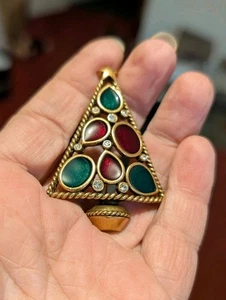 HOBE red green enamel Gold Christmas tree brooch - Picture 1 of 3