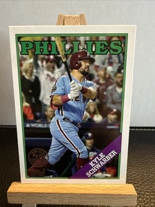 2023 Topps 1988 35° anniversario 2T88-7 Kyle Schwarber Phillies - Foto 1 di 2
