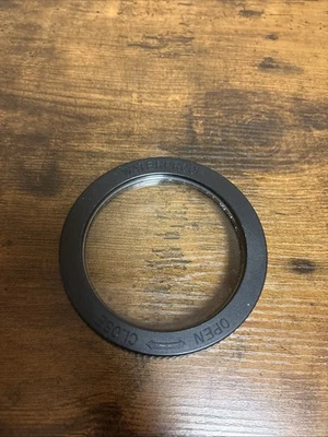 DiCAPac WP-S10 Waterproof case for SLR Replacement Lens Cap - Image 1 of 3