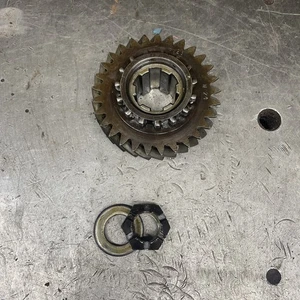 T-90 Output / Dana 18 Input Gear #18-8-23, 29 Tooth Jeep / Willys International - Bild 1 von 8