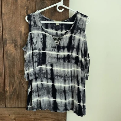 One World Top Mujer 1X Blusa Negra Tie Dye Hombro Frío Funky Artística Foto 1 de 4