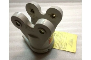 204-011-728-19, 204-011-728-019, Nos Bell 204 Helicopter Tail Rotor Grip - Picture 1 of 1