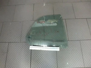 VW Golf 4 Cabrio trasero derecho - Imagen 1 de 1