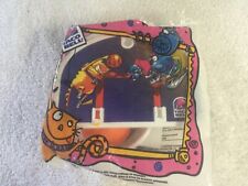 Vintage 1997 Taco Bell Nacho and Dog - Half Court Hoops - Kid Meal Toy. New