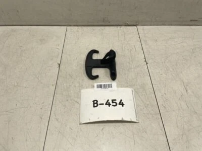 Audi A8L 2004 4,2 Quattro maletero trasero maletero maletero gancho de amarre OEM+ Foto 1 de 4