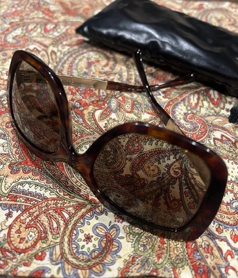 Chanel 5370 Butterfly Sunglasses 1580S9 - Image 1 of 4