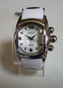 Orologio Uomo Argento e Bianco Cinturino Silicone Moda Casual Hip Hop - Foto 1 di 8