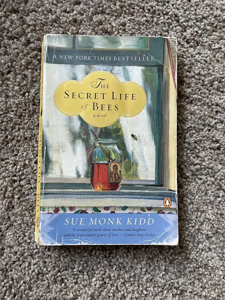 Secret Life of Bees : A Novel by Sue Monk Kidd (Paperback, 2002) Pre-owned Foto 1 de 1