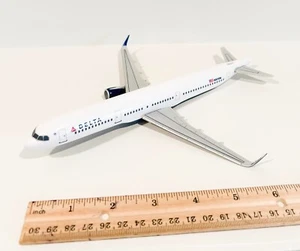 Delta Boeing Plane - Delta Airlines Plastic Plane Collectible - MISSING PARTS - Picture 1 of 5