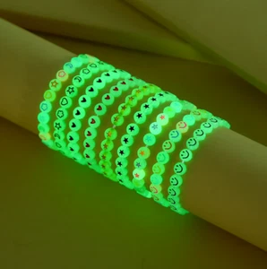 Kids Glow in the Dark Heart Star Cloud Smiling Face Elastic Beads Bracelet - Picture 1 of 4