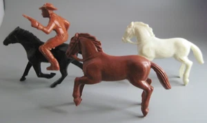 TIM-MEE TOY HORSES (3Horses and 1 Cowboy) - Picture 1 of 3