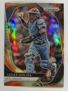 Yadier Molina 2020 Panini Prizm Cosmic Haze Prizm #152 - Cardenales de San Luis - Imagen 1 de 2