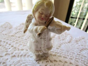 Grandeur Noel Porcelain Winged Angel Playing the Violin Figurine ~ 3.75 inch - Picture 1 of 8