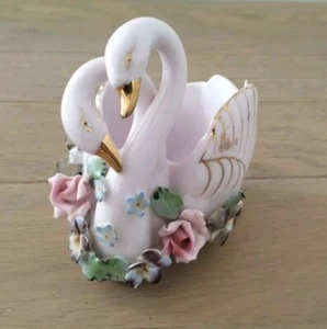 Vintage Two Headed Ceramic Love Swans Made In Japan Collectable Adorable Gift - Picture 1 of 7