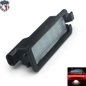 Luz de matrícula LED para coche Cadillac Escalade Chevrolet Avala Silverado 2 un. - Imagen 1 de 16