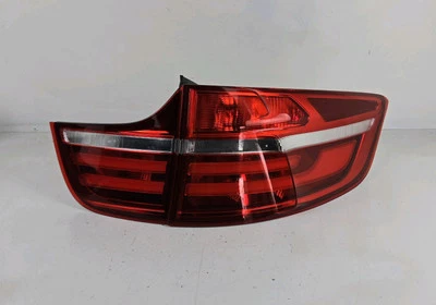 ¡Como nuevo! Luz trasera exterior interior LED BMW X6 X6M E71 2013-2014 pasajero derecho fabricante de equipos originales Foto 1 de 4