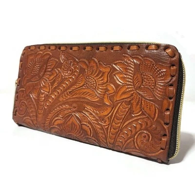 Hand Tooled Leather Wallet: Women's Cowhide Rodeo Style - Image 1 of 4