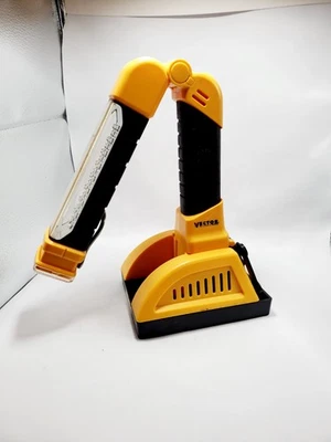 vector  LED Rechargeable Work Light vec164 no power cord - Image 1 of 4